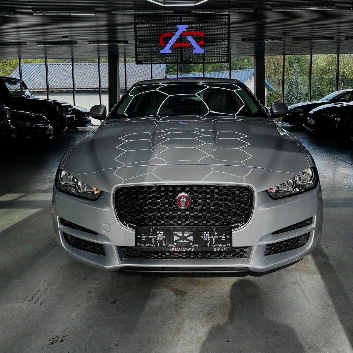 Jaguar XE