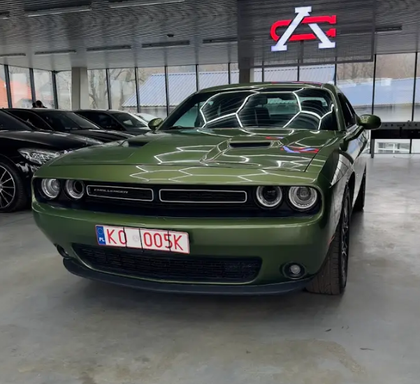 Dodge Challenger