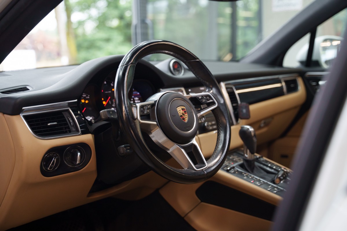 macan-30