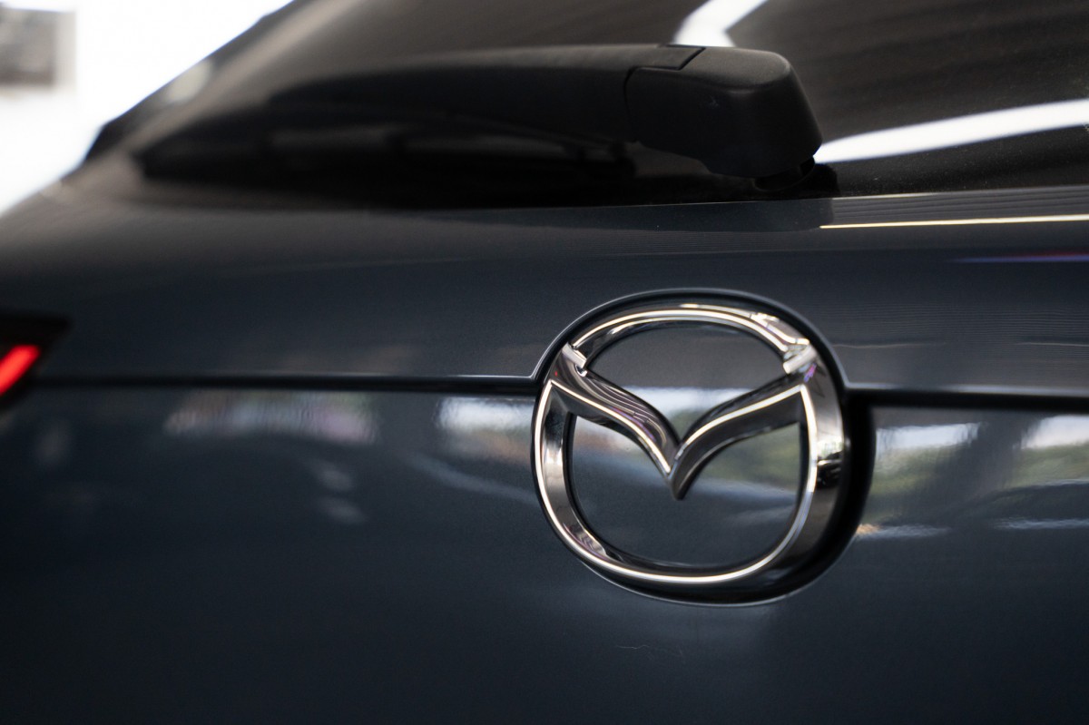 mazdacx-09