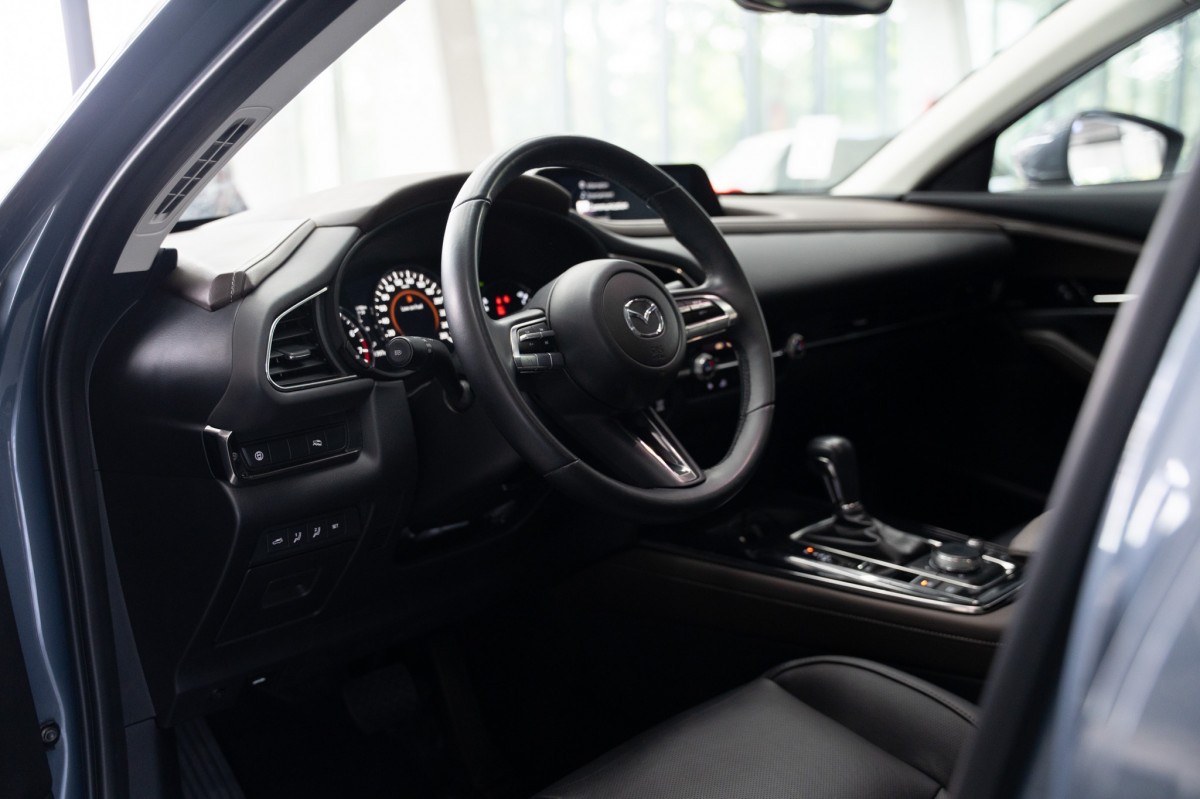 mazdacx-15