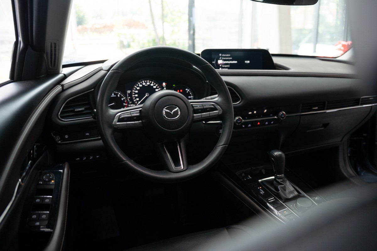 mazdacx-36