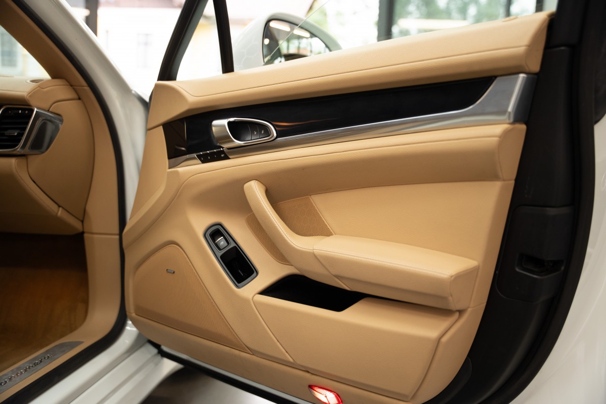 panamera-30