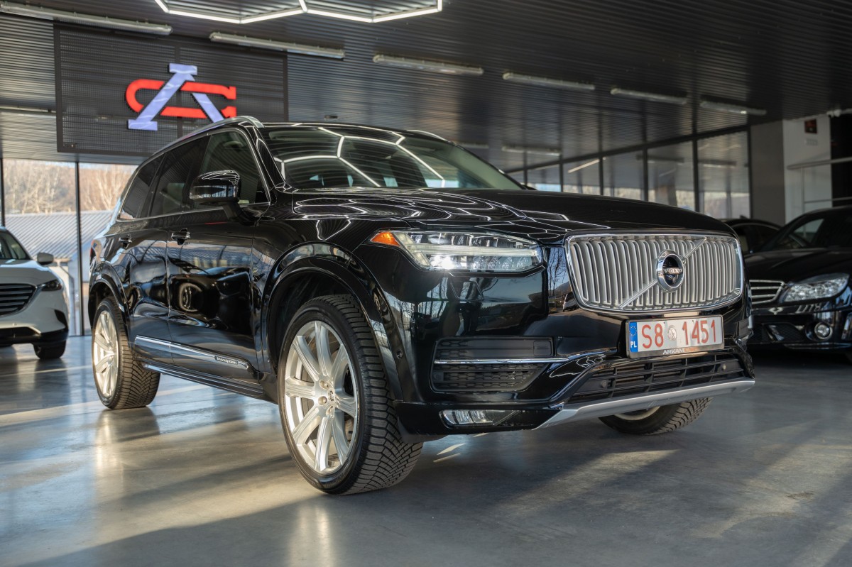 Volvo XC90