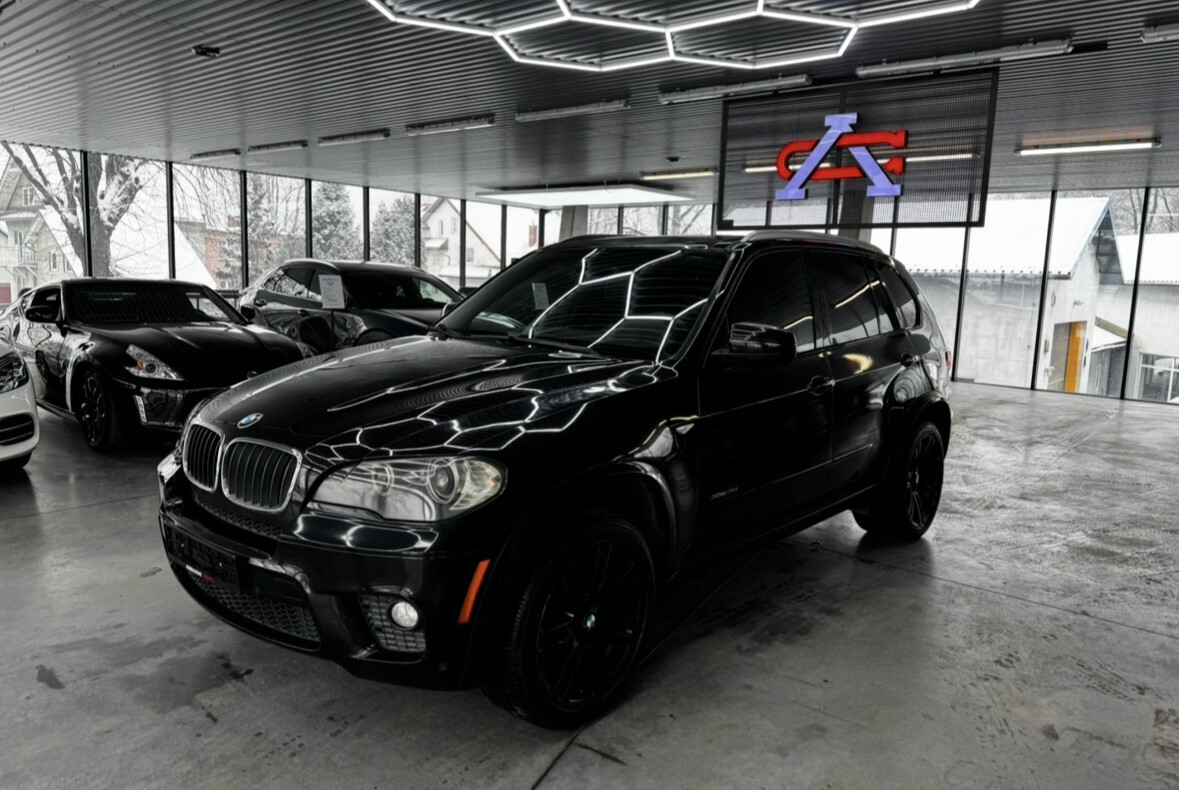 BMW X5 2011