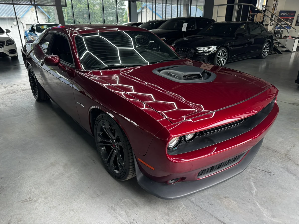 Dodge Challenger R/T Shaker