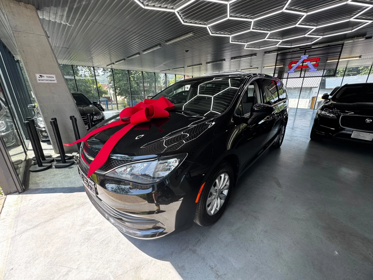 Chrysler Pacyfica 2017