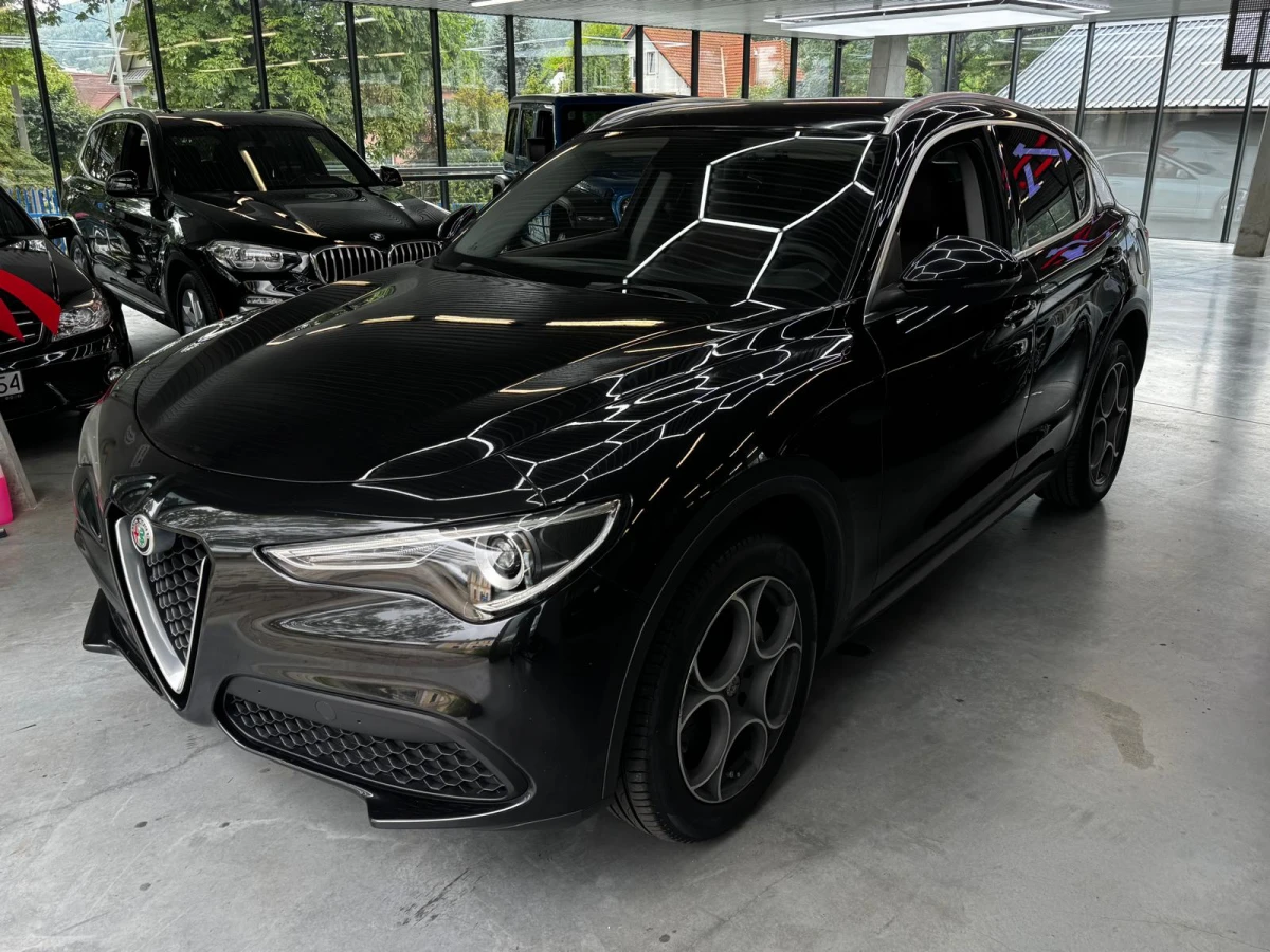 Alfa Romeo Stelvio 2018